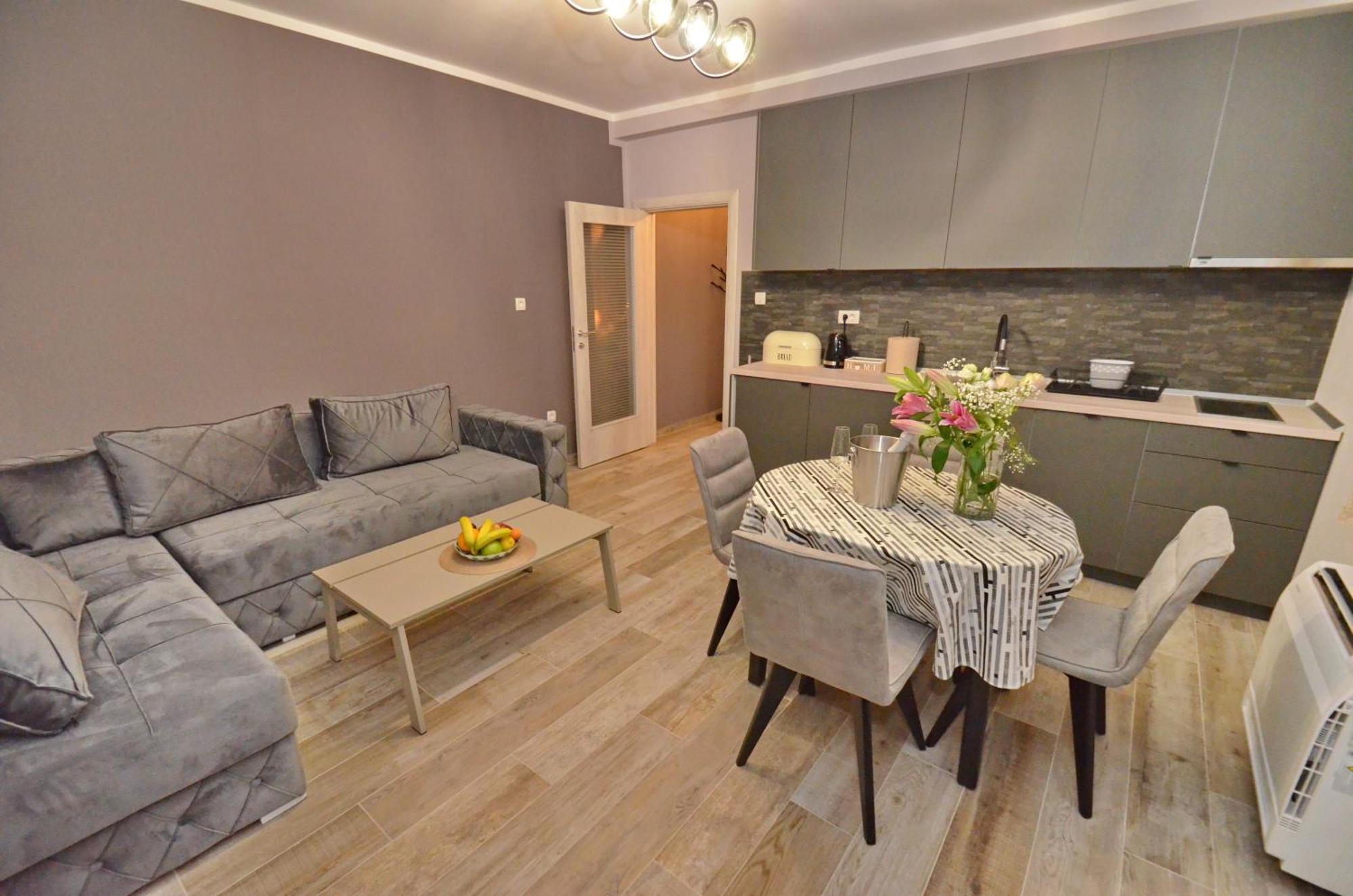 Apartments Orizzonte With Beautiful View Of The Bay Kotor Extérieur photo