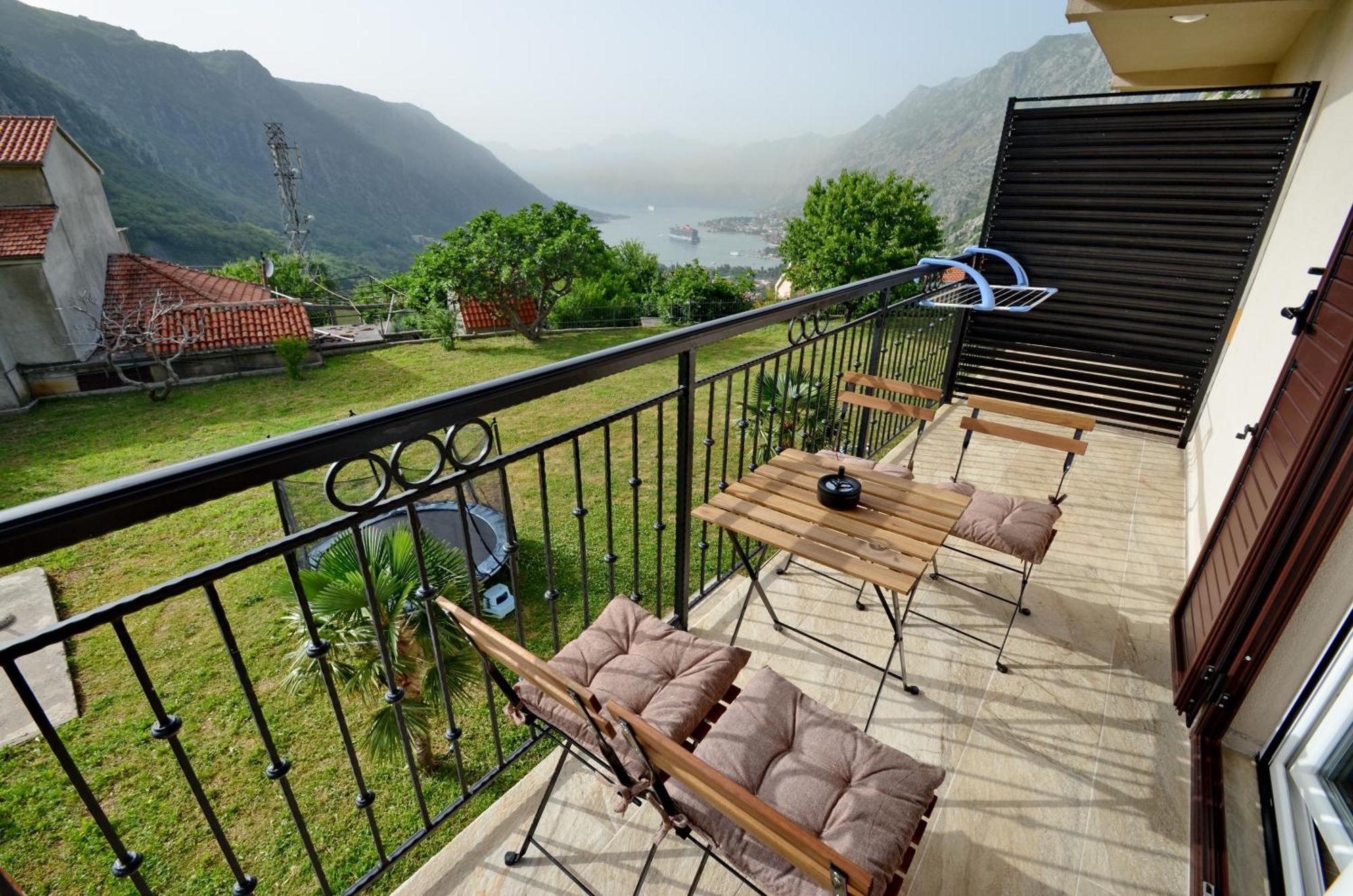 Apartments Orizzonte With Beautiful View Of The Bay Kotor Extérieur photo