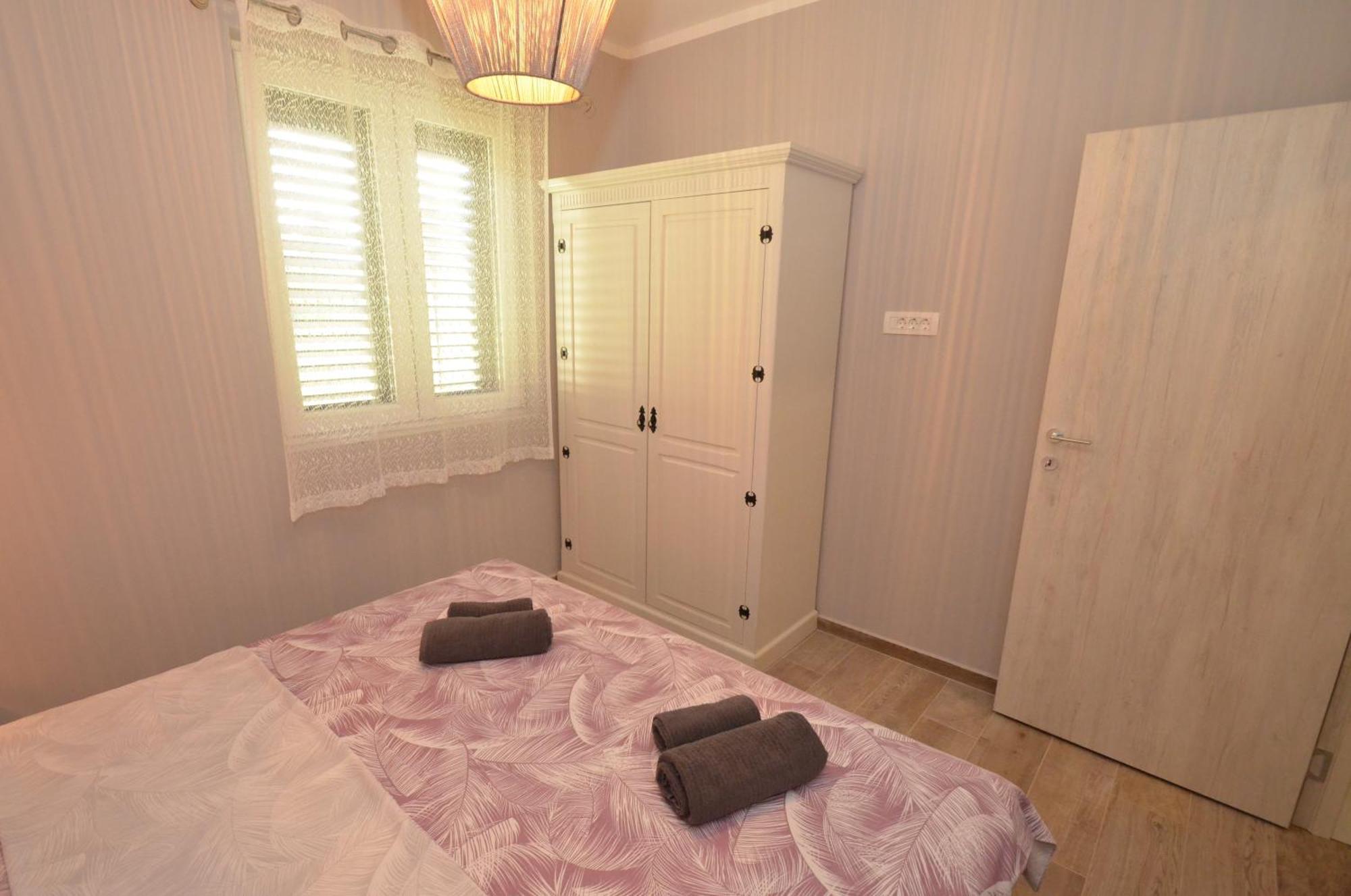 Apartments Orizzonte With Beautiful View Of The Bay Kotor Extérieur photo